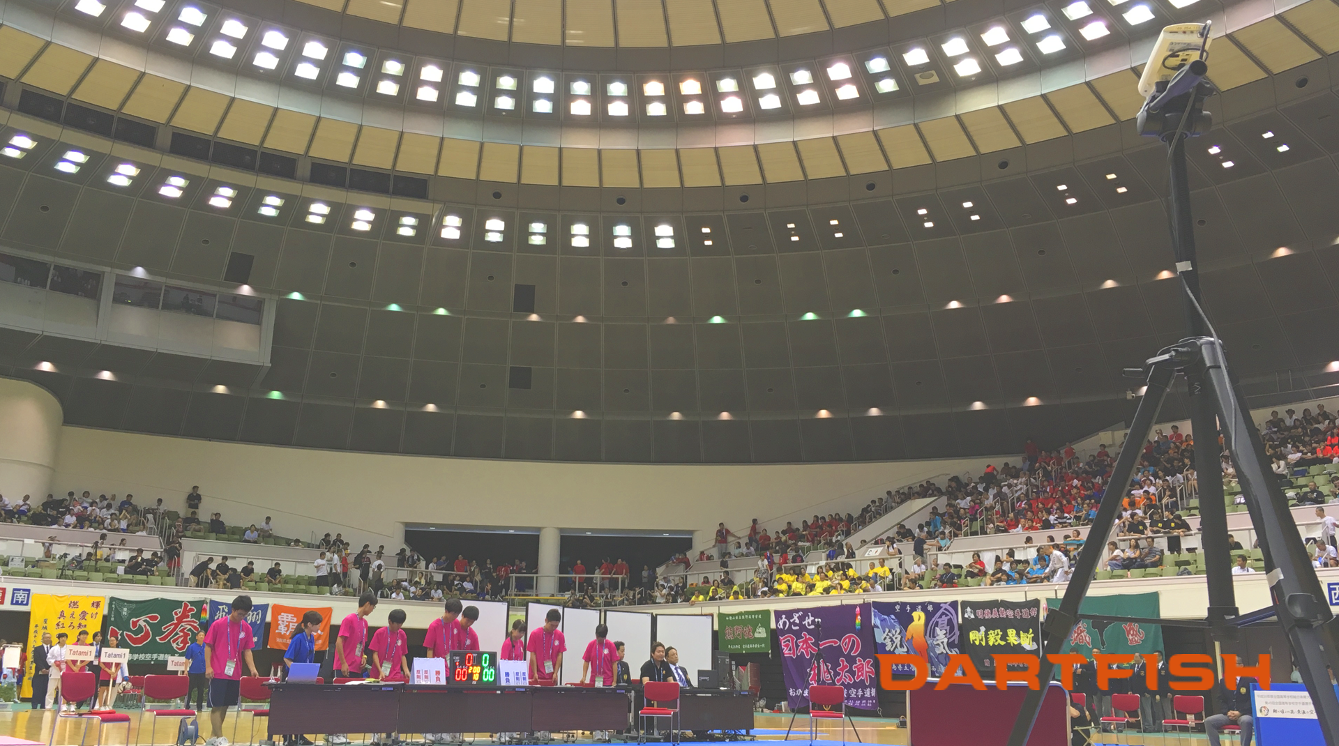 会場に設置されたカメラは全部で4台。決勝戦の判定をサポートしました。