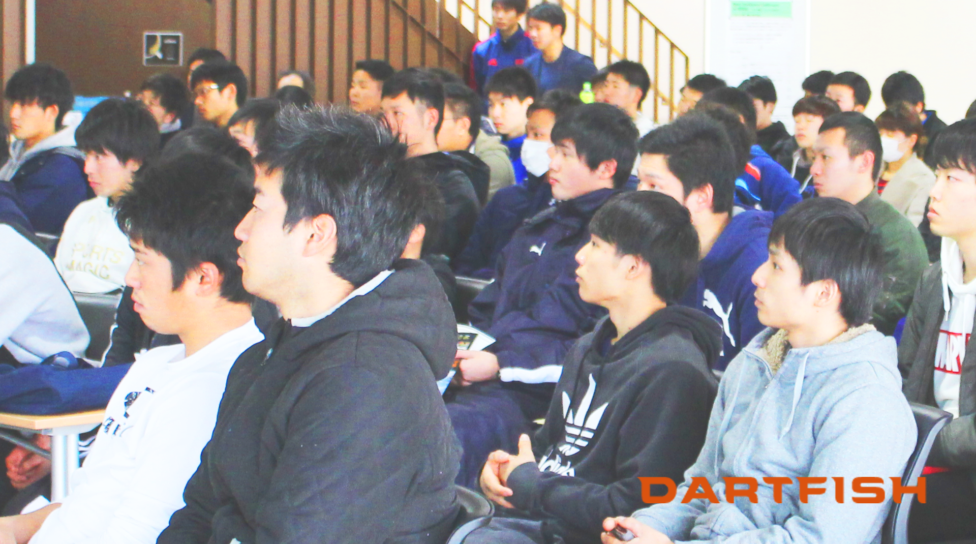 スポーツ情報カンファレンスに参加している学生の様子